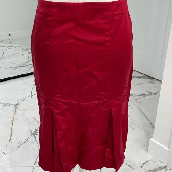 Bebe red pencil skirt